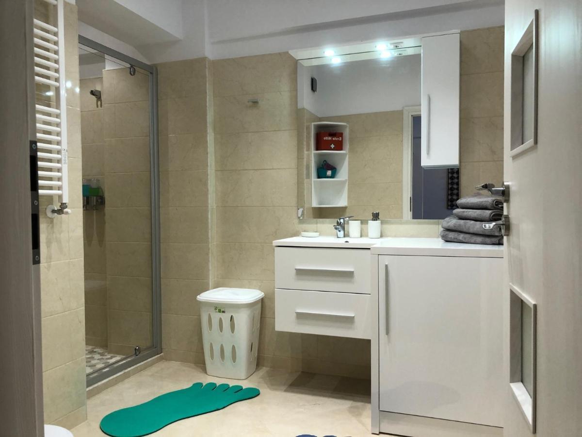 Apartament Luxury Westpark 2 View W6 Bucureşti